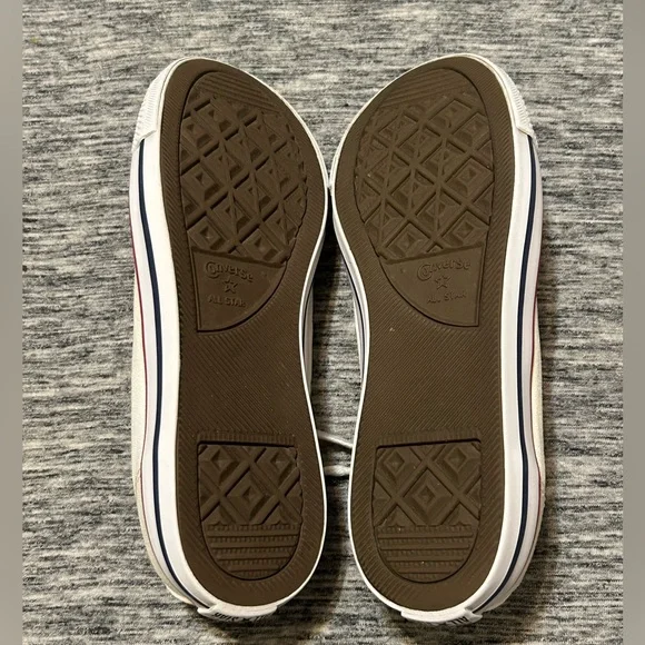 Converse Shoes Ladies Size 6 - Picture 5 of 5